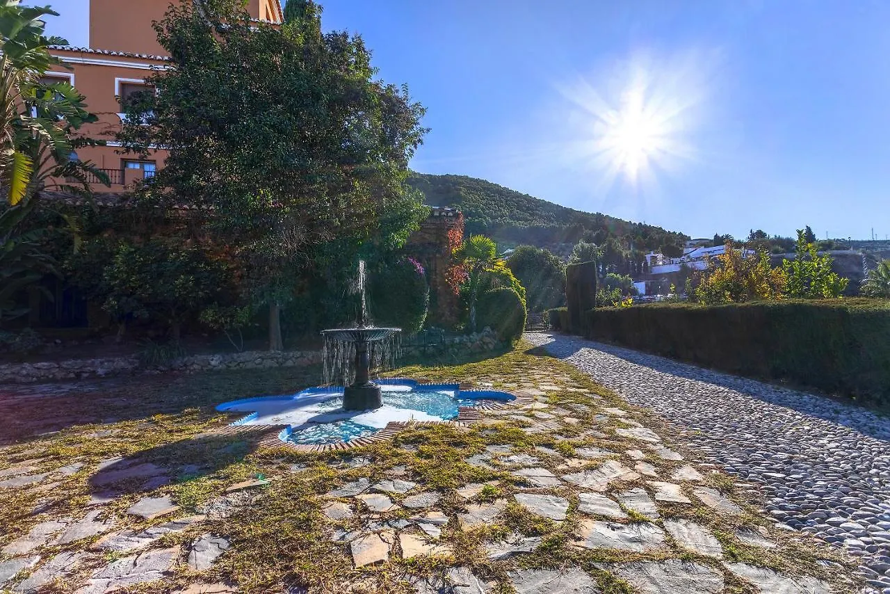 Villa Casa Flores con Piscina interior climatizada Alcaucín